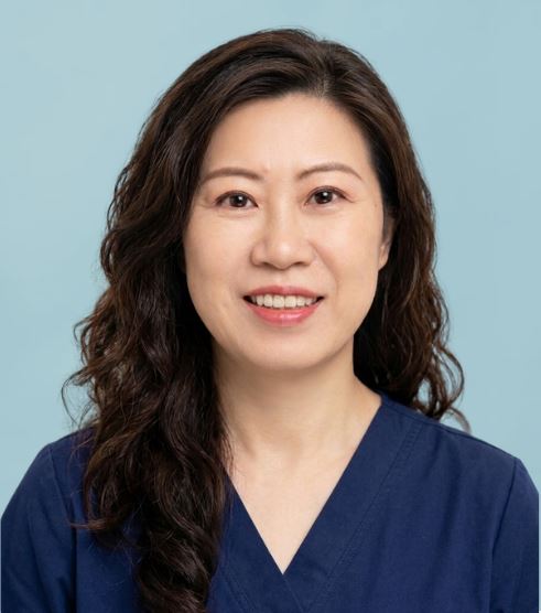 Emilia Lee – Registered Massage Therapist (RMT), Licensed Acupuncturist, Yonge Rehab Richmond Hill